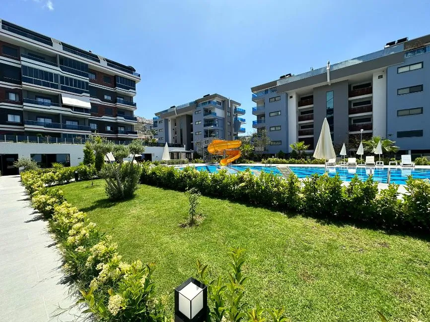 Sofia Park Residence kompleksi, satılık bahçe daireleri 1+1  Image 1