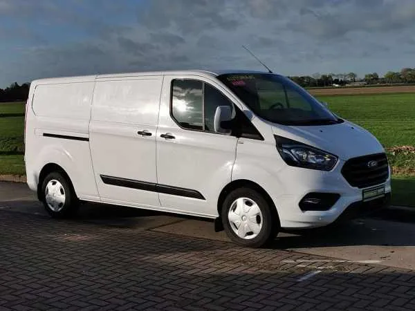 Ford Transit Custom 2.0 TDCI Lang L2 AUT Image 3