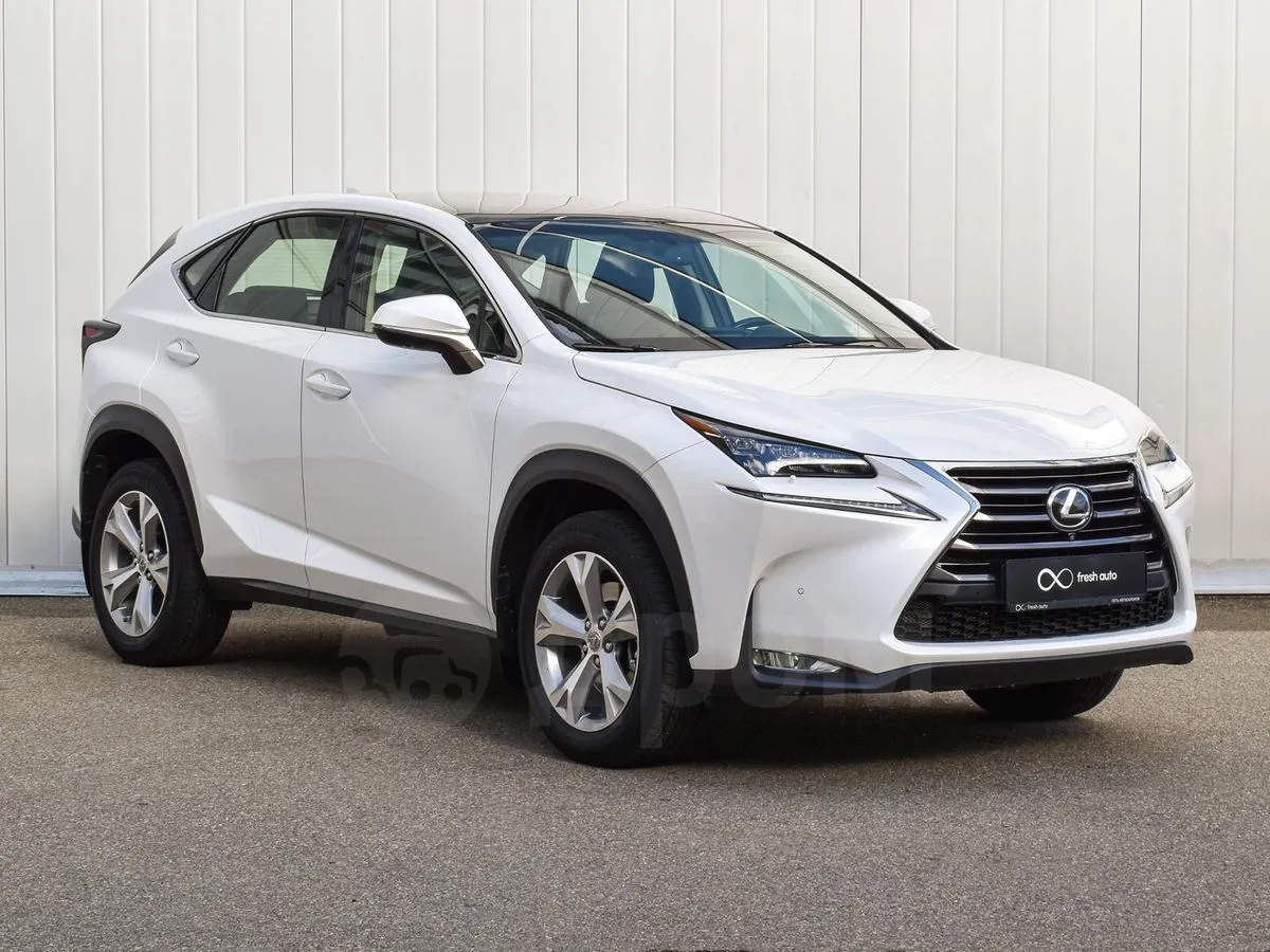 Lexus NX200t Image 1