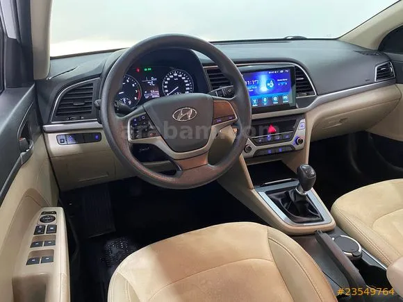 Hyundai Elantra 1.6 D-CVVT Style Image 8